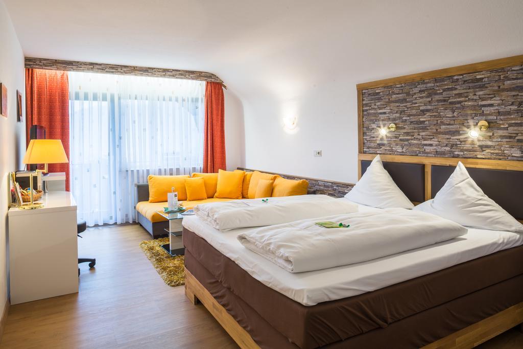 Hotel Winterhaldenhof Шенкенцелль Екстер'єр фото